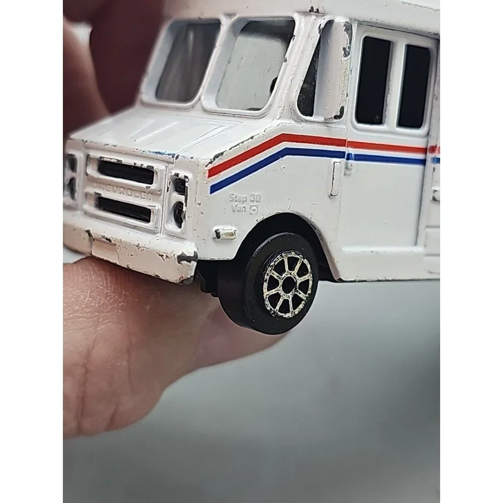 Vintage 1994 Road Champs 1:64 4 1/2